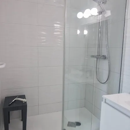 Διαμέρισμα Climatise, Parking Prive - 4 Pers. - Fr-1-680-49 *